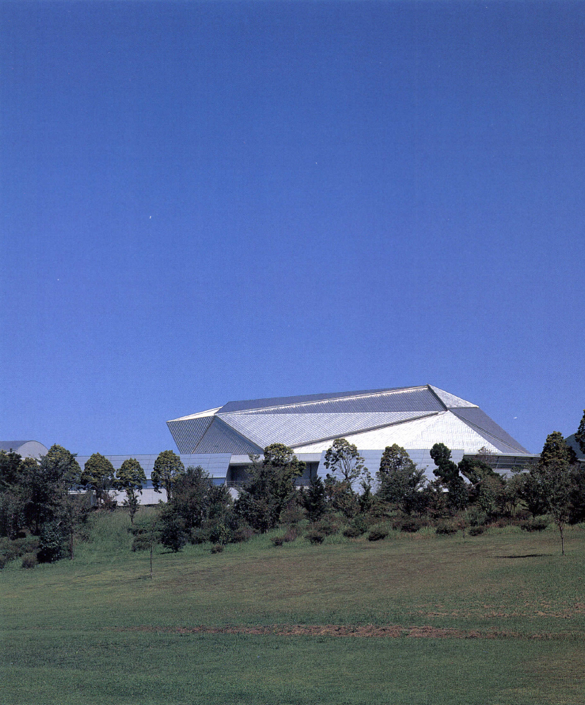 Kirishima International Concert Hall / Maki and Associates