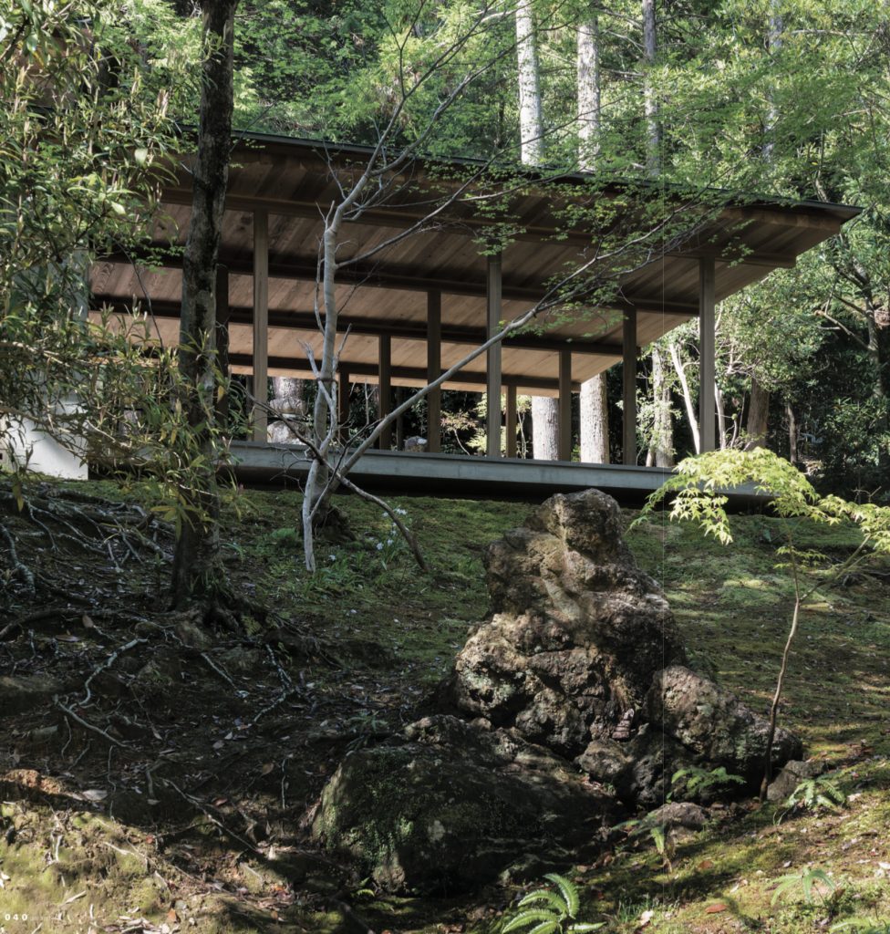 Charnel House in Chikurin-ji / Yasushi Horibe Architect & Associates